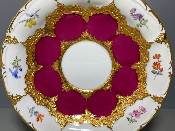 マイセン　Bフォーム　ワインレッドカップ＆ソーサー＆プレートセット　２級品