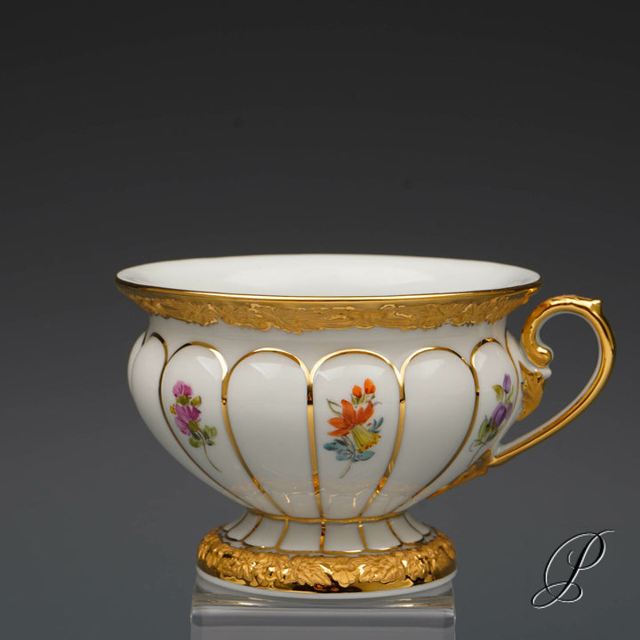 マイセンカップ　Xフォーム　カップ＆ソーサー＆プレート３