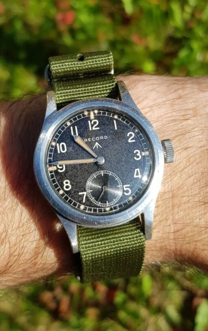 WW2 レコードWWW ダーティーダースウォッチ 整備済み