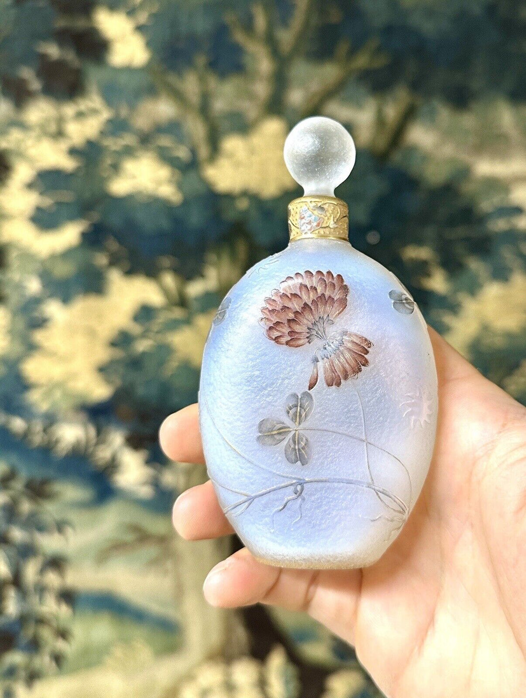 ドーム兄弟（ドームナンシー） 蓮華の花とクローバーの香水瓶