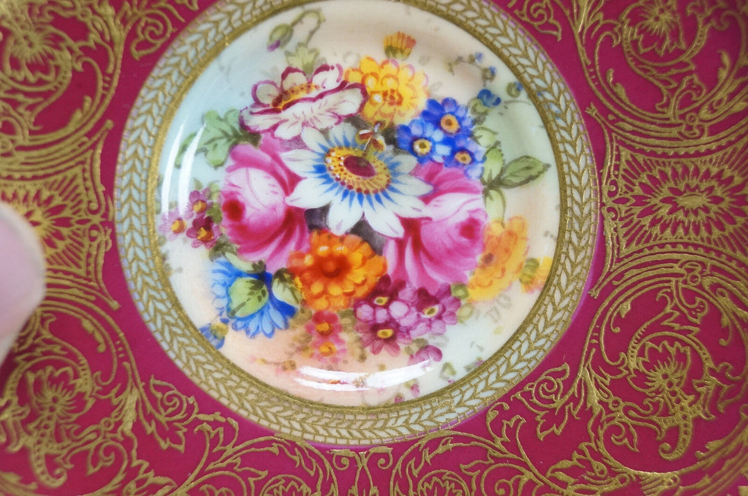 ロイヤルウースター 手描きサイン入りバーカー レッドフローラル＆ゴールド カップ＆ソーサー A