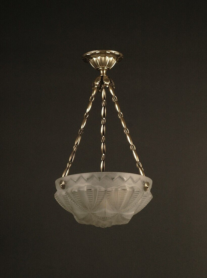 銀色の真鍮と型押しガラスのアールデコ調吊りランプ