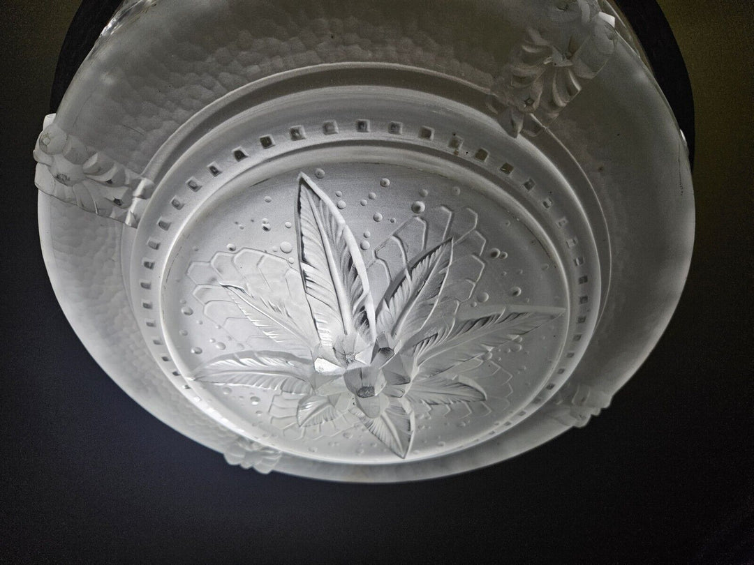 ミューラー✨アールデコ時代 ミューラー兄弟 パンサーが描かれたアールデコ時代のペンダントライト