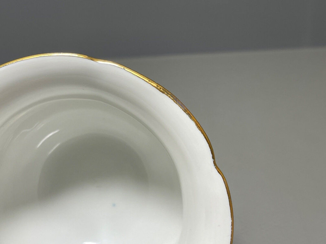 マイセン　Bフォーム　ワインレッドカップ＆ソーサー＆プレートセット　２級品