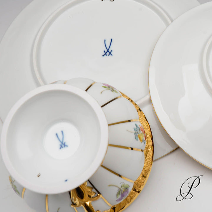 マイセンカップ　Xフォーム　カップ＆ソーサー＆プレート３