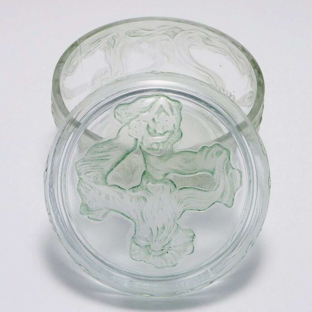 ルネ・ラリック ロリガン 丸いクリーム・ボックス 1912年デザイン