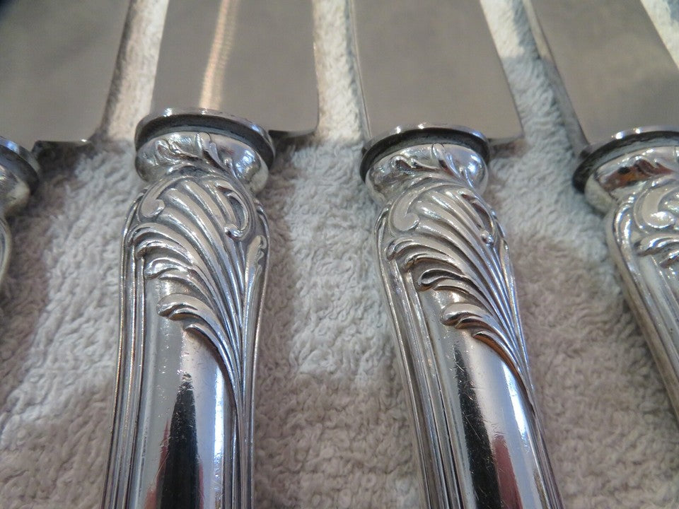 ピュイフォルカ 壮大なヴィンテージフレンチ950シルバー ディナーナイフ12点 ロココ様式