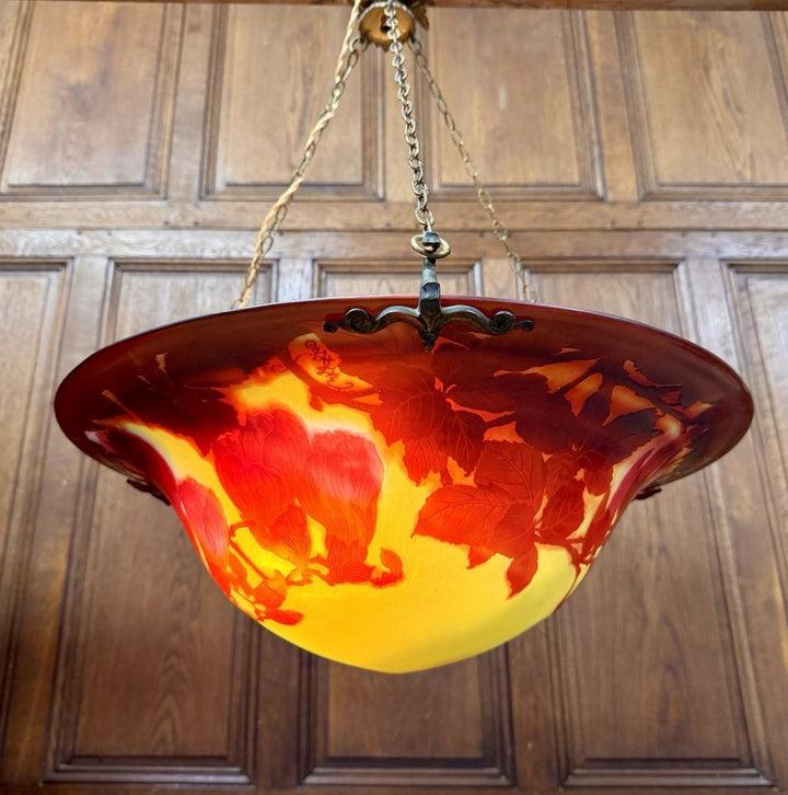 エミール・ガレ - 大型天井照明器具またはマグノリア装飾のバスクシャンデリア アール・ヌーヴォー様式