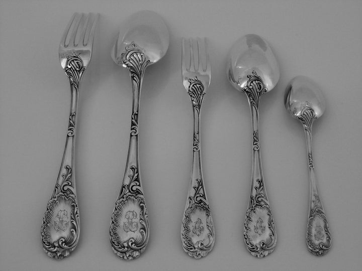 ピュイフォルカ 素晴らしいフレンチスターリングシルバー食器セット 60ピース 箱付き