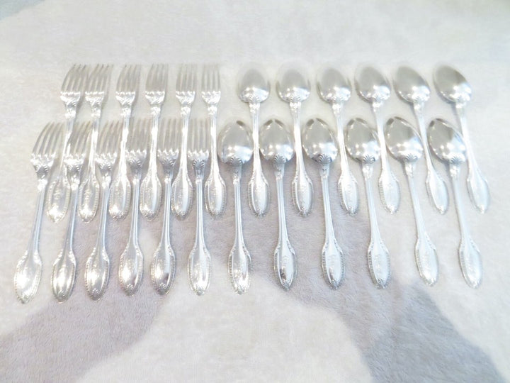 ピュイフォルカ ゴージャスな1900年製フレンチ950シルバー24ピース デザートカトラリーセット エンパイアスタイル