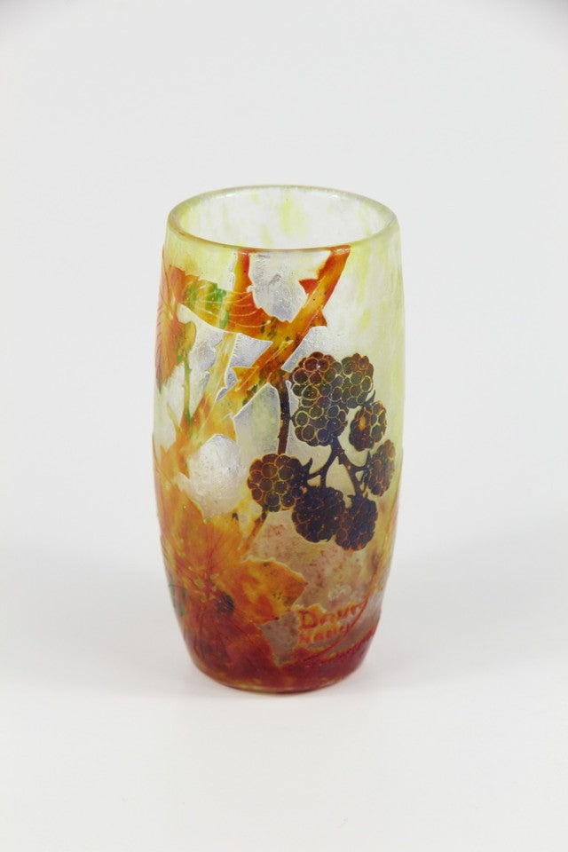 ドーム兄弟（ドームナンシー）ブラックベリーと枯葉の花瓶