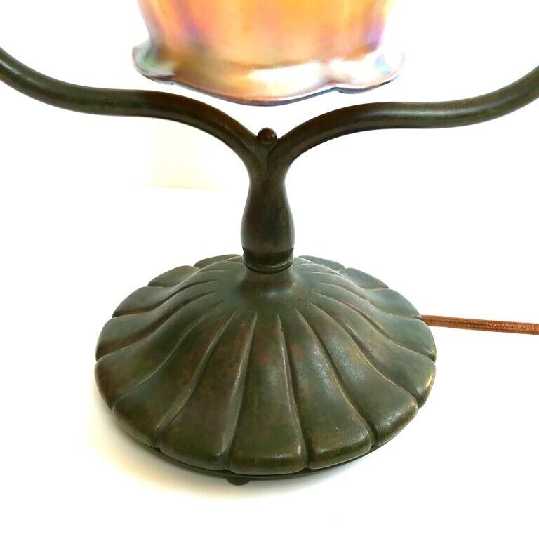 ティファニー スタジオ ブロンズ&ファブリル ハープ テーブルランプ