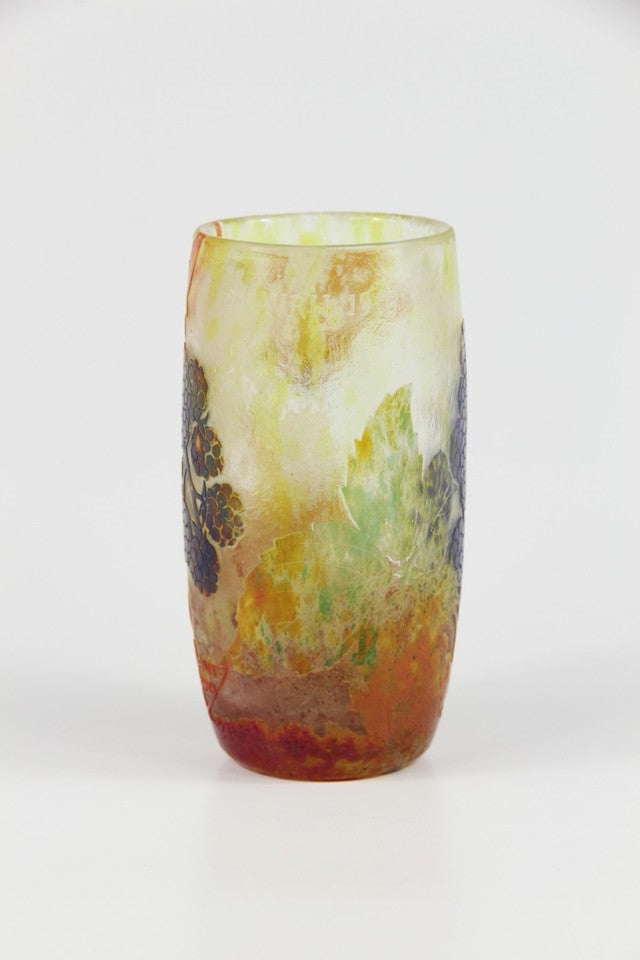 ドーム兄弟（ドームナンシー）ブラックベリーと枯葉の花瓶