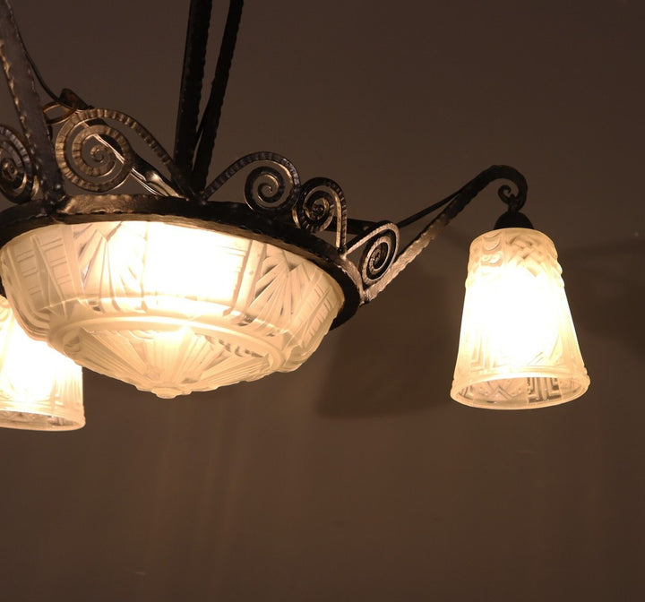 ミューラー兄弟 アンティーク フレンチアールデコ シャンデリア フロストガラスとアイロン付き