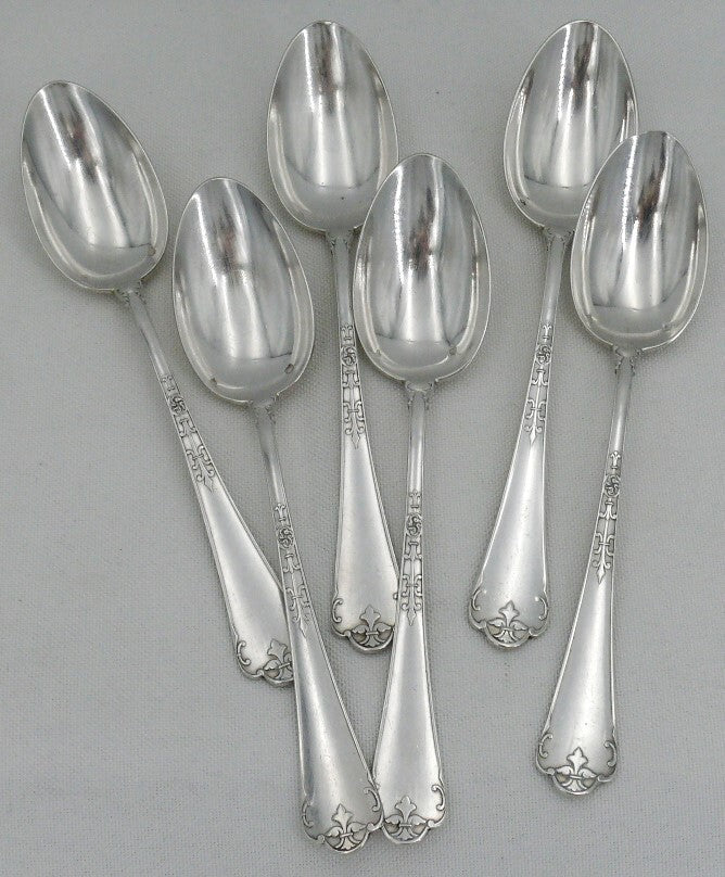 ピュイフォルカ フェール・ド・ランス・ア・クエ・ド・ラットモデル、デザート用カトラリー6点セット、ミネルヴァ銀製
