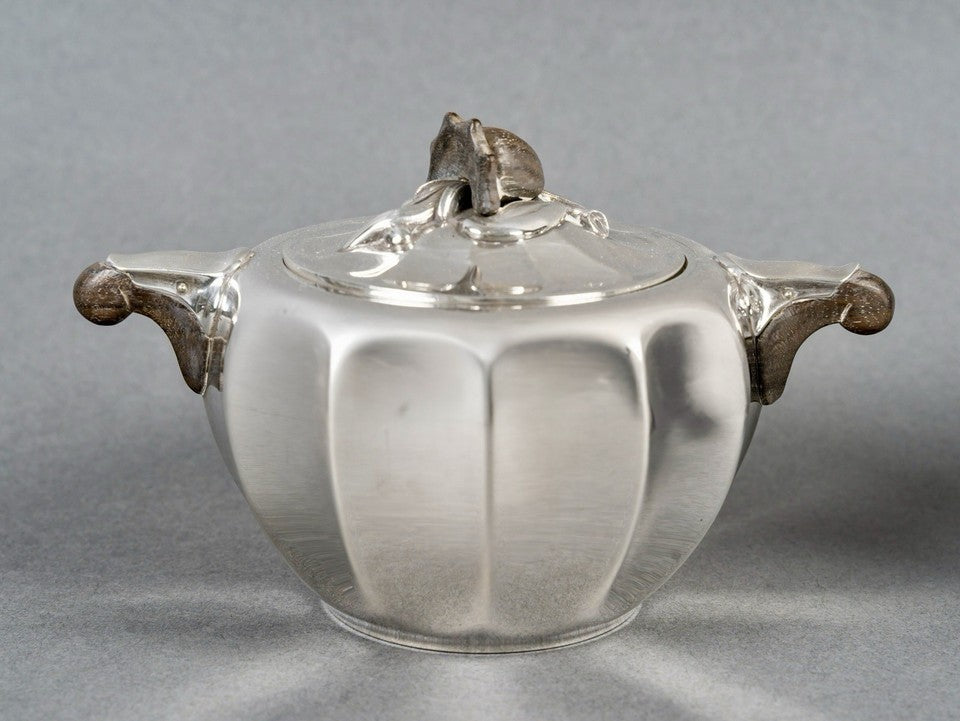 アール・ヌーヴォー様式の銀製ティー・コーヒーセット ジャン・ピュイフォルカ