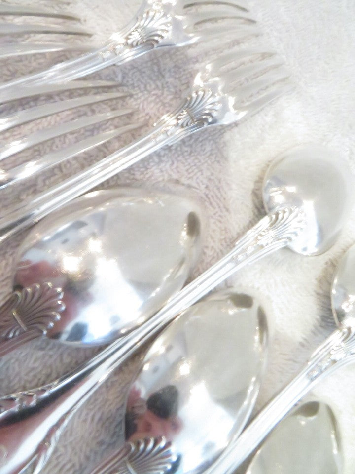 ピュイフォルカ ゴージャスな1900年製フレンチ950シルバー24ピース デザートカトラリーセット エンパイアスタイル