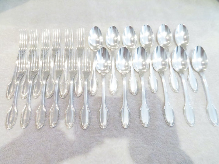 ピュイフォルカ ゴージャスな1900年製フレンチ950シルバー24ピース デザートカトラリーセット エンパイアスタイル