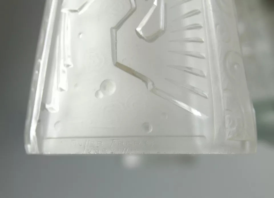 ミューラー兄弟 金縁と孔雀模様のシャンデリア