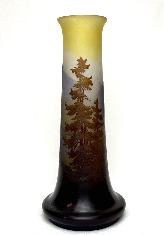 ガレの花瓶 「La Ligne Bleue Des Vosges」（ヴォージュの青い線