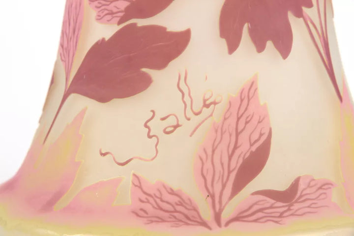エミールガレ コロンバイン（オダマキ化）の花が描かれた花瓶