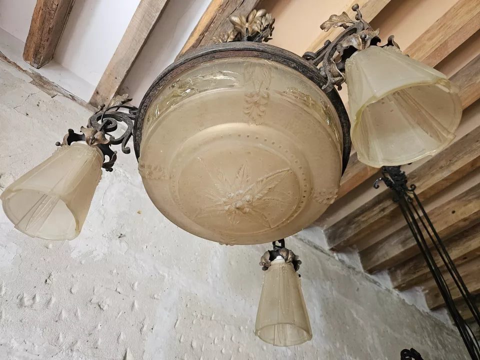 ミューラー兄弟 豹の型押しガラスシャンデリア