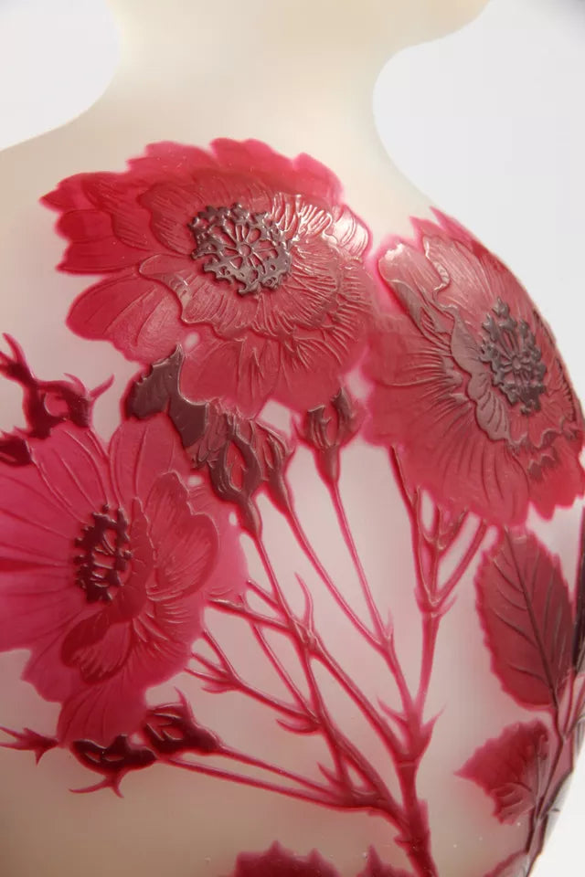 エミールガレ バラの花が描かれた花瓶