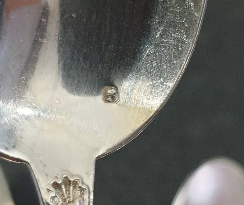 ピュイフォルカ 純銀アントルメ（デザート用）スプーン 12本セット (Mサイズ） ポンパドールモデル