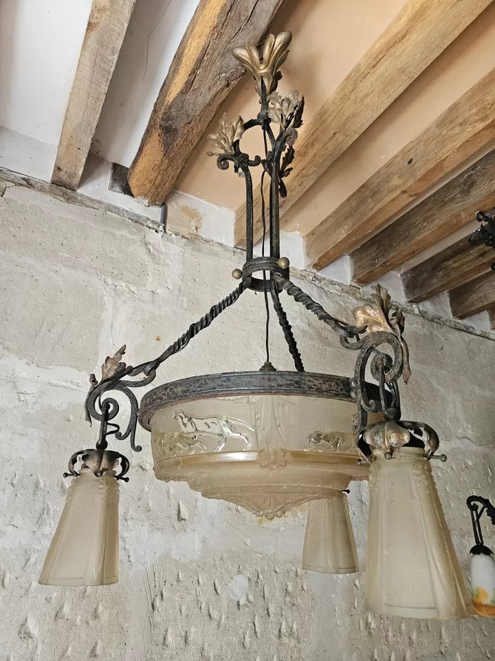 ミューラー兄弟 豹の型押しガラスシャンデリア