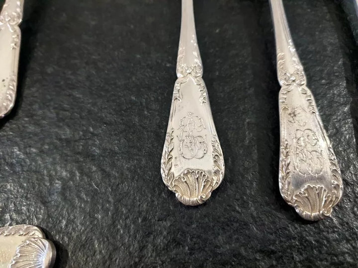 ピュイフォルカ 純銀アントルメ（デザート用）スプーン 12本セット (Mサイズ） ポンパドールモデル