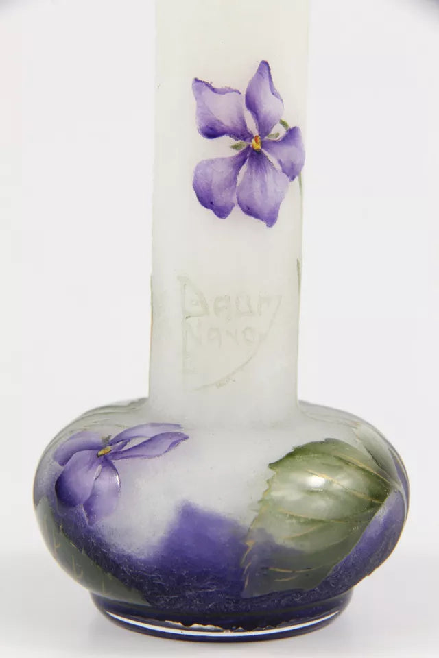 ドーム兄弟（ドームナンシー）スミレの花が描かれた花瓶