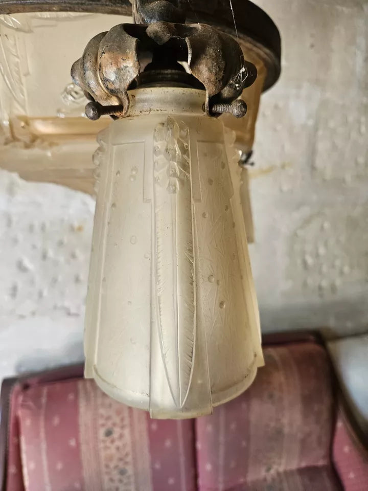 ミューラー兄弟 豹の型押しガラスシャンデリア