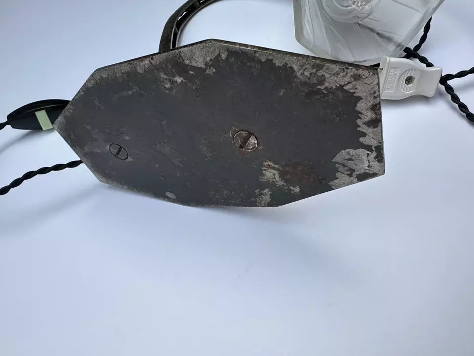 ミューラー兄弟 アールデコ調テーブルランプ（白色、グースネック、建築的デザイン）