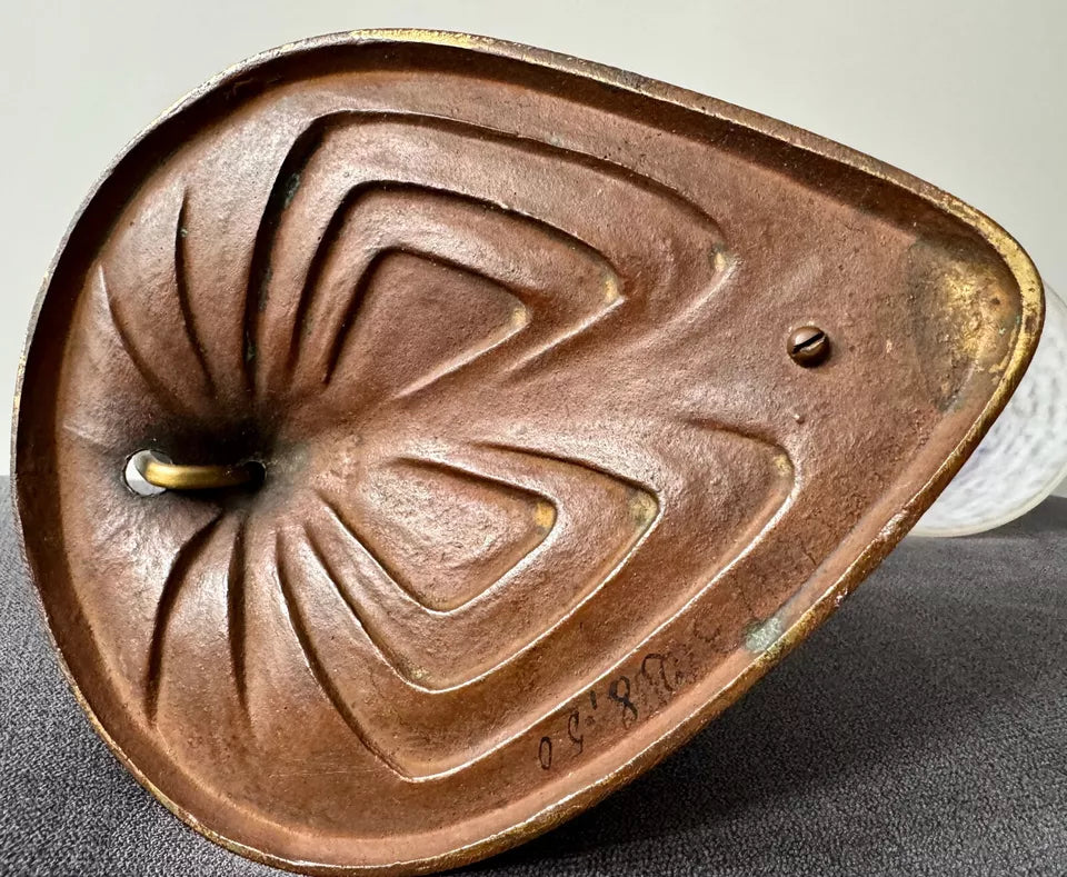 シュナイダー兄弟 魚モチーフ ガラスシェードテーブルランプ （ブロンズ製台座）