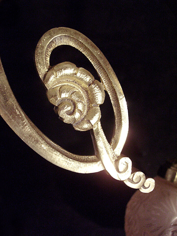 プティトー＆ミューラー兄弟　ブロンズとプレスガラスのアールデコ調シャンデリア