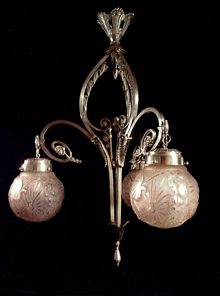 プティトー＆ミューラー兄弟：ブロンズと装飾ガラスのアールデコ調シャンデリア