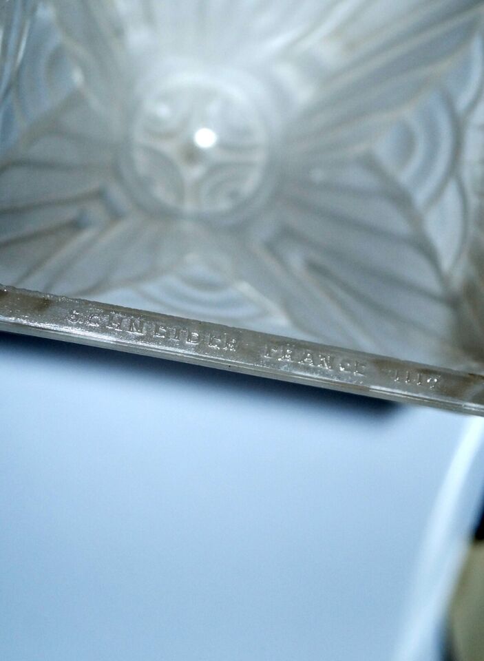 シュナイダー兄弟　アンティークテーブルランプ「THE EGYPT」真鍮ランプ　アールデコスタイルのベッドサイドランプ