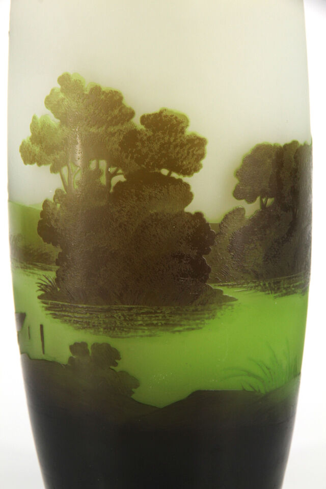 エミールガレ　圧巻の山岳湖水風景の花瓶 アールヌーヴォー時代（1910年代）の作品