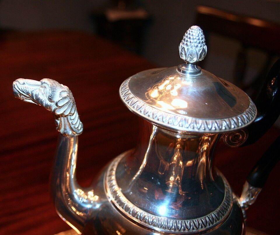 クリストフルカルディヤック マルメゾン/エンパイア 4 ピース コーヒー & ティーセット 950 スターリングシルバー