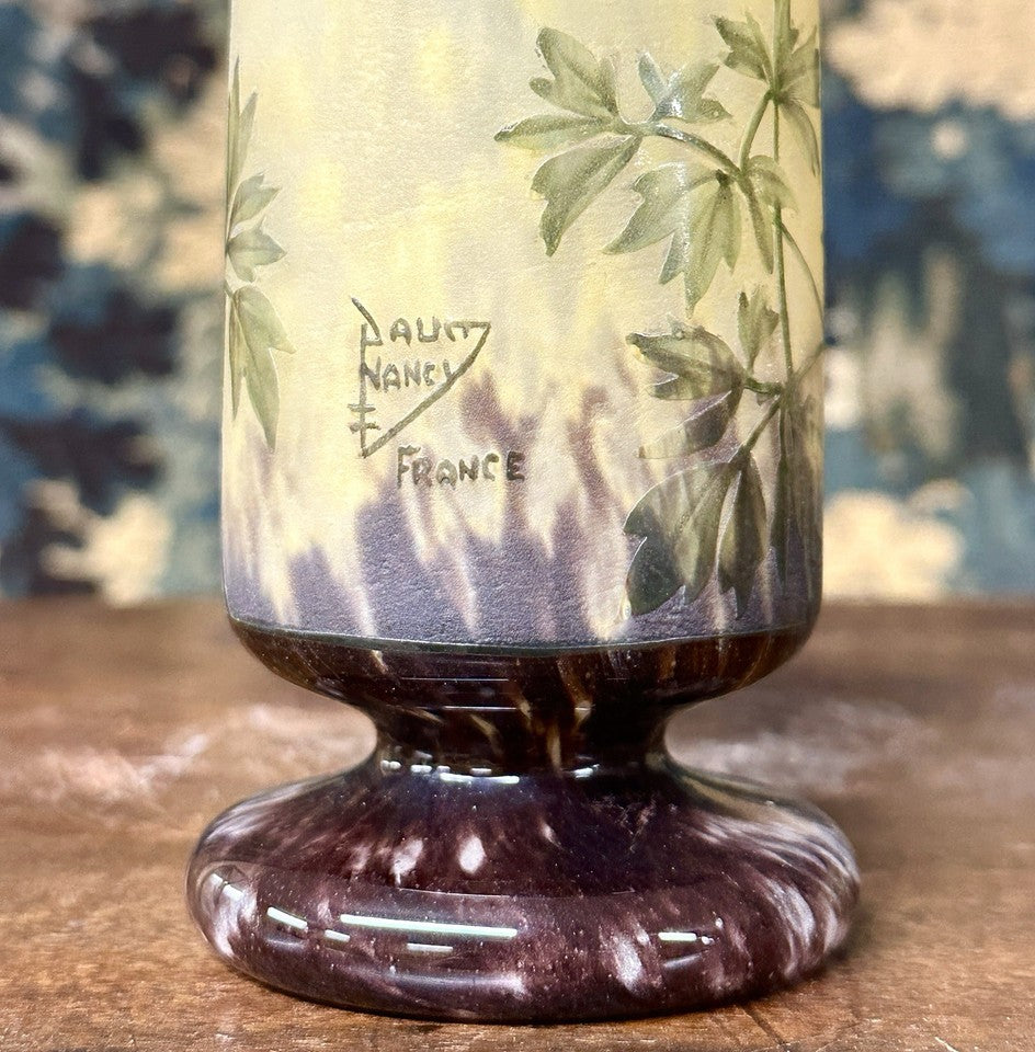 ドーム兄弟 オダマキの花の水差し型花瓶　アールヌーボー