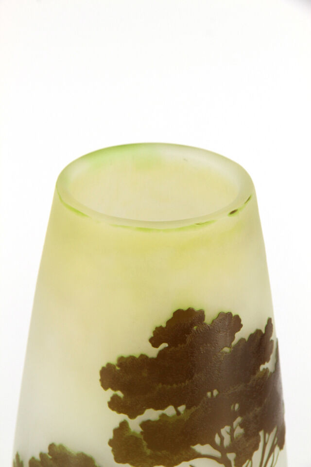 エミールガレ　圧巻の山岳湖水風景の花瓶 アールヌーヴォー時代（1910年代）の作品