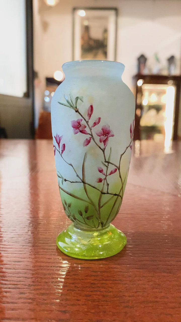 ドーム兄弟（ドームナンシー）沈丁花の花の花瓶