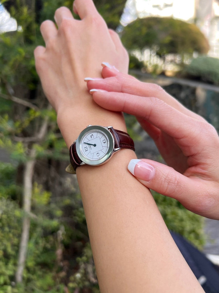 カルティエ　マストロンド　レディースラウンドウォッチ　クオーツモデル