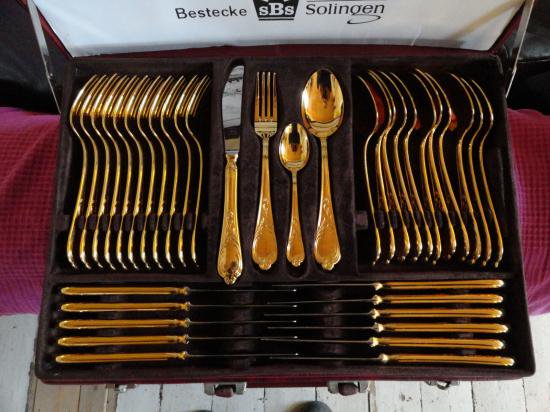 ００７　SBS 24純金P 高級カトラリー 70セット　ロココ模様