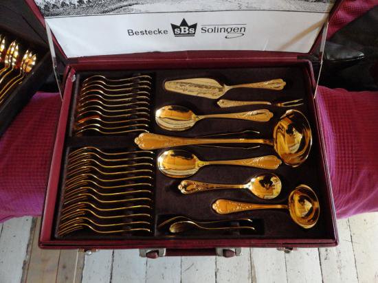 ００７　SBS 24純金P 高級カトラリー 70セット　ロココ模様