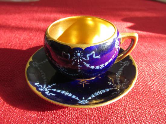 コールポート コバルトブルーとゴールドのデミタスカップ＆ソーサー
