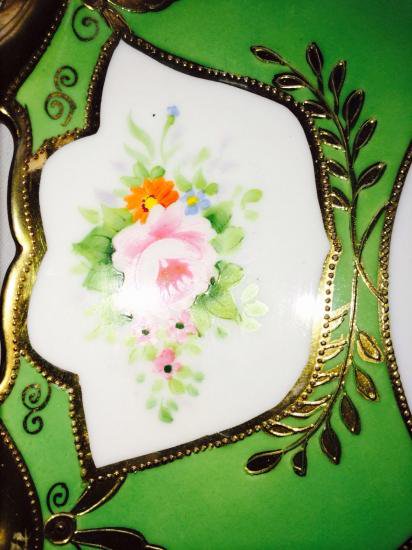 ０３３　コールポート　バットウィング　グリーンのカップ＆ソーサー