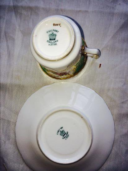 ０３３　コールポート　バットウィング　グリーンのカップ＆ソーサー
