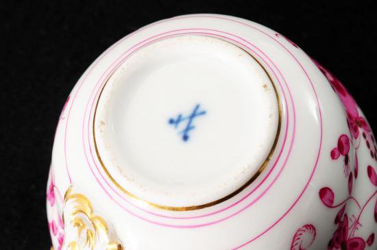 ０８０　マイセン meissen　インドの華　リッチピンク カップ＆ソーサー
