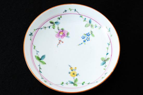 １０９　マイセン　マルコリーニ期　フラワーカップ＆ソーサー